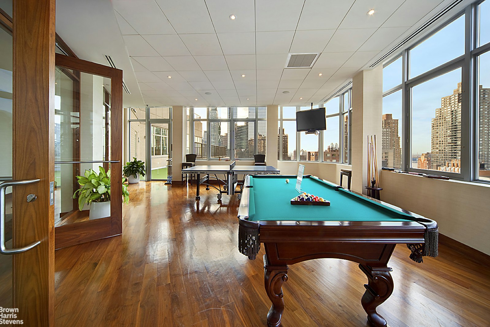 30 West 63rd Street 8T Lincoln Square New York NY 10023