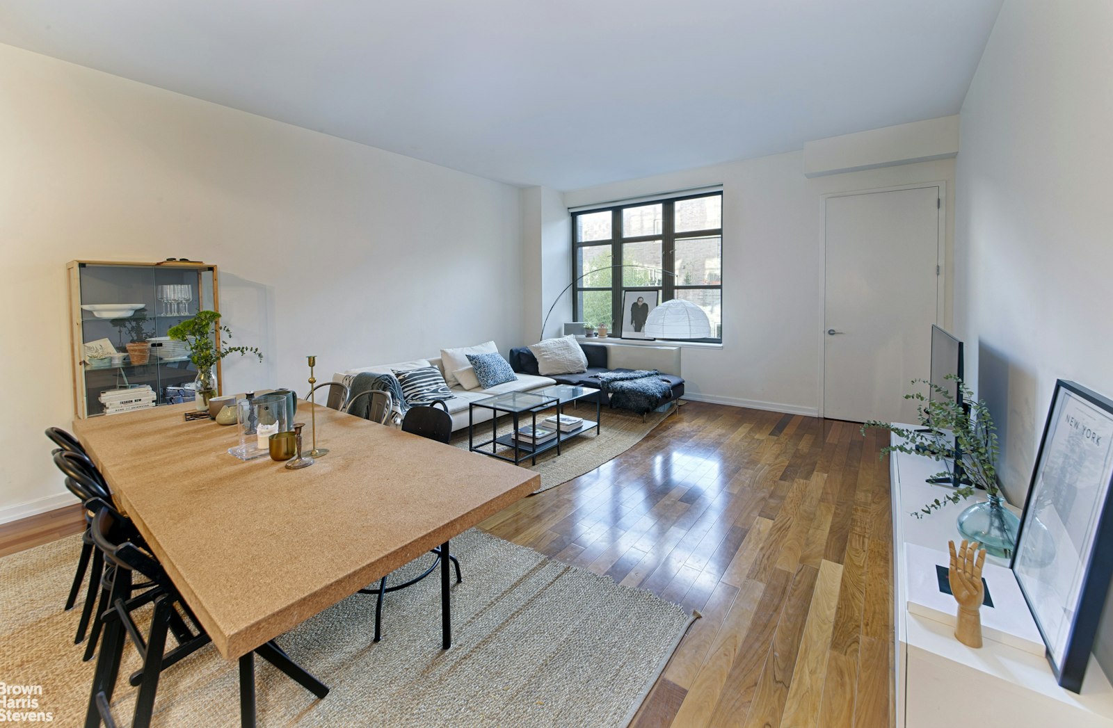 Photo 1 of 80 Metropolitan Avenue 2U, Williamsburg, Brooklyn, NY, $8,750, Web #: 23503398