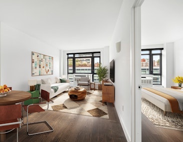 181 Front Street 6K, Dumbo, Brooklyn, NY - 2 Bedrooms  
2 Bathrooms  
4 Rooms - 