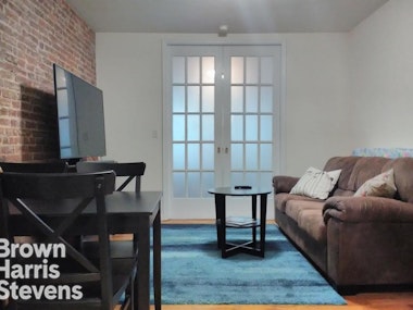 Rental Property at 306 East 49th Street 4B, Midtown East, NYC - Bedrooms: 1 
Bathrooms: 1 
Rooms: 3  - $3,250 MO.