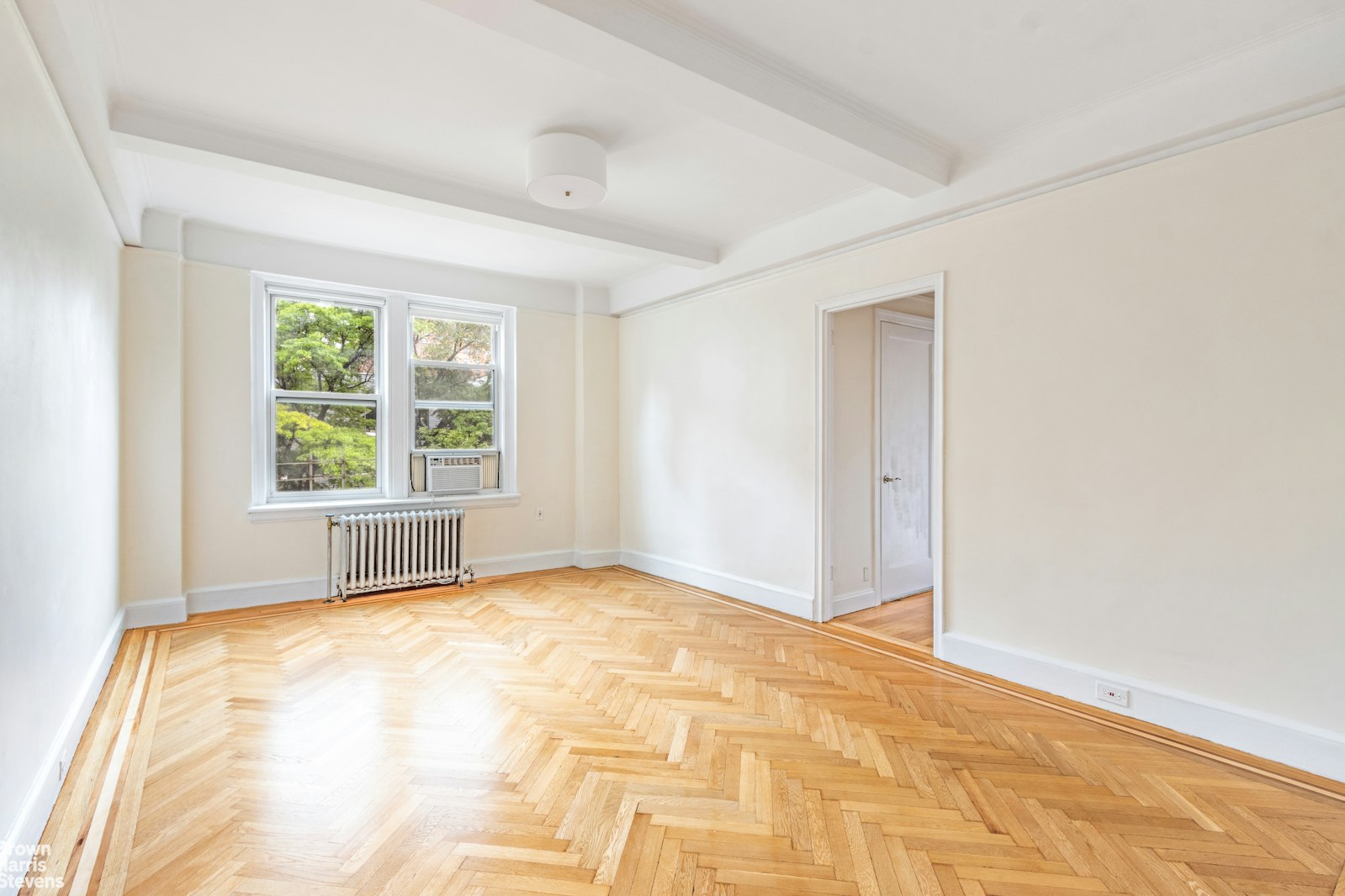 Photo 1 of 134 West 93rd Street 3A, Upper West Side, NYC, $4,600, Web #: 23504831