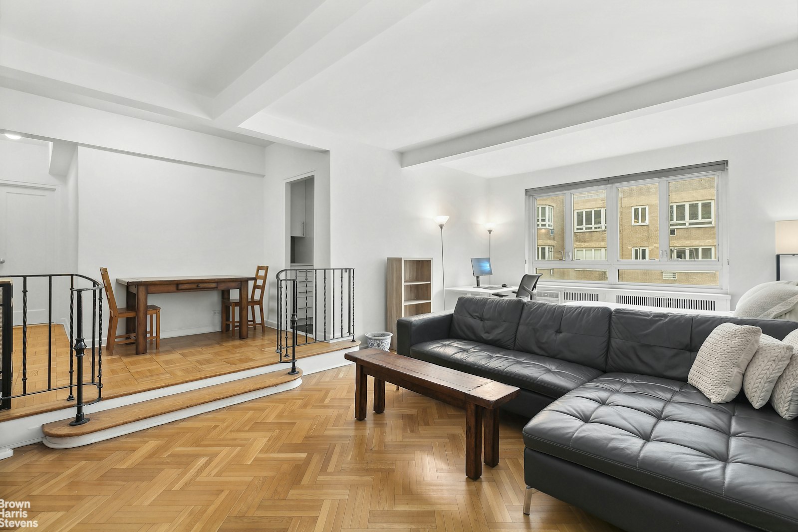 Photo 1 of 333 West 57th Street 7F, Midtown West, NYC, $3,600, Web #: 23508144