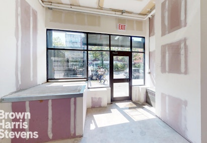 2274 Adam Clayton Powell Jr Boulevard Commercial, Upper Manhattan, NYC - 0.5 Bathrooms  
1 Rooms - 