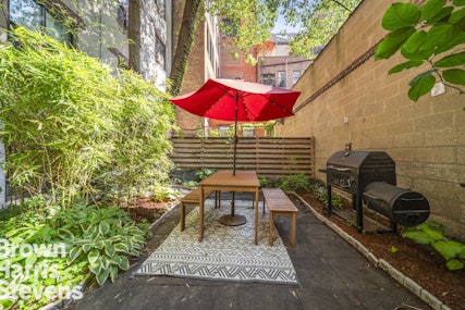 22 Irving Place 1A, Gramercy Park, NYC - 1 Bathrooms  
2 Rooms - 