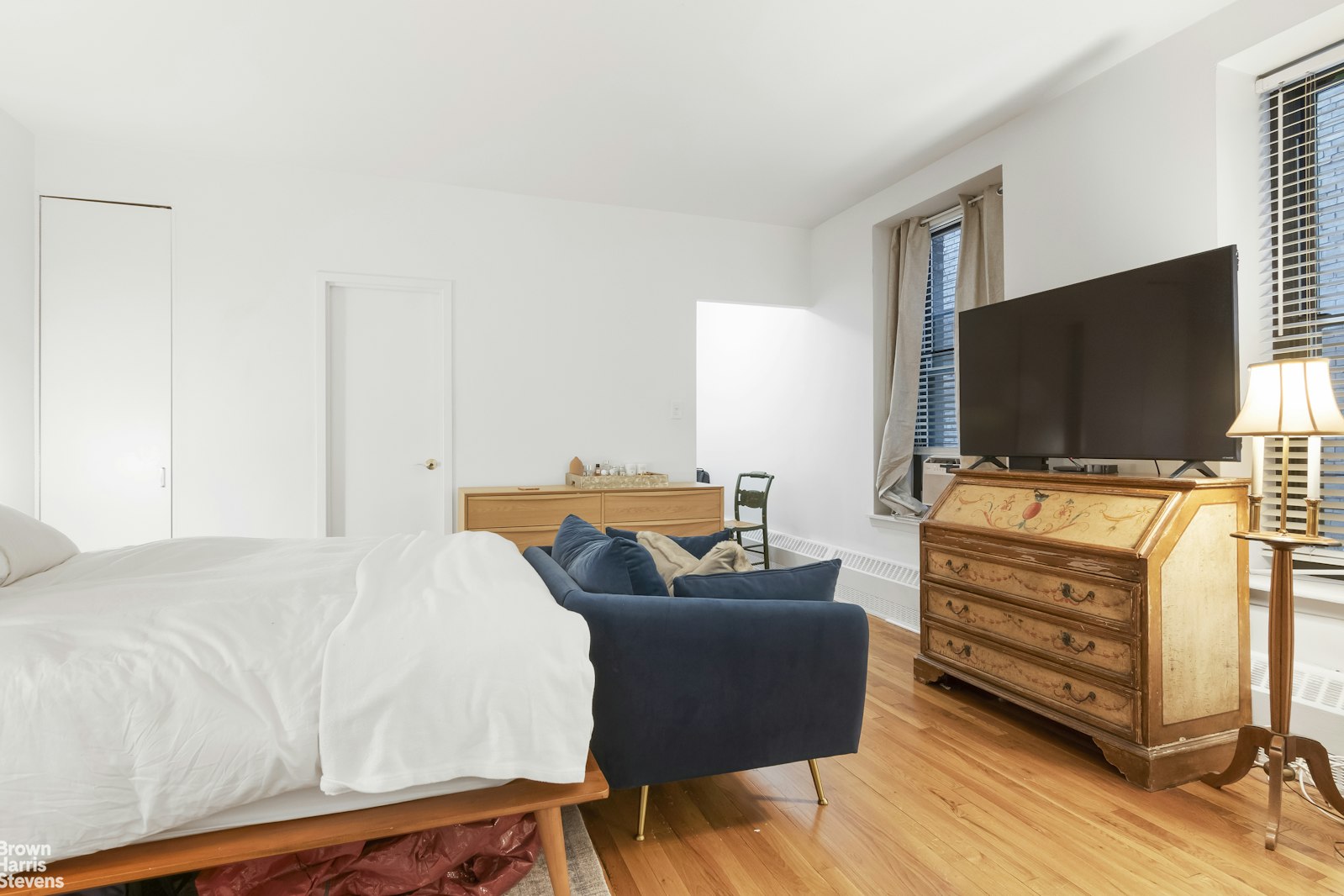 104 West 70th Street Lincoln Square New York NY 10023