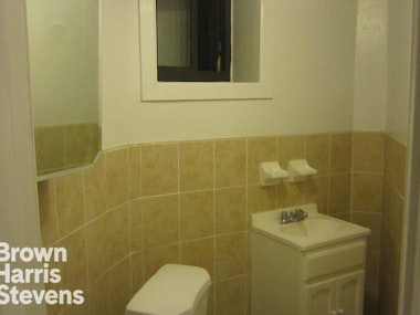 Hicks Street, Brooklyn Heights, Brooklyn, NY - 1 Bedrooms  
1 Bathrooms  
3 Rooms - 