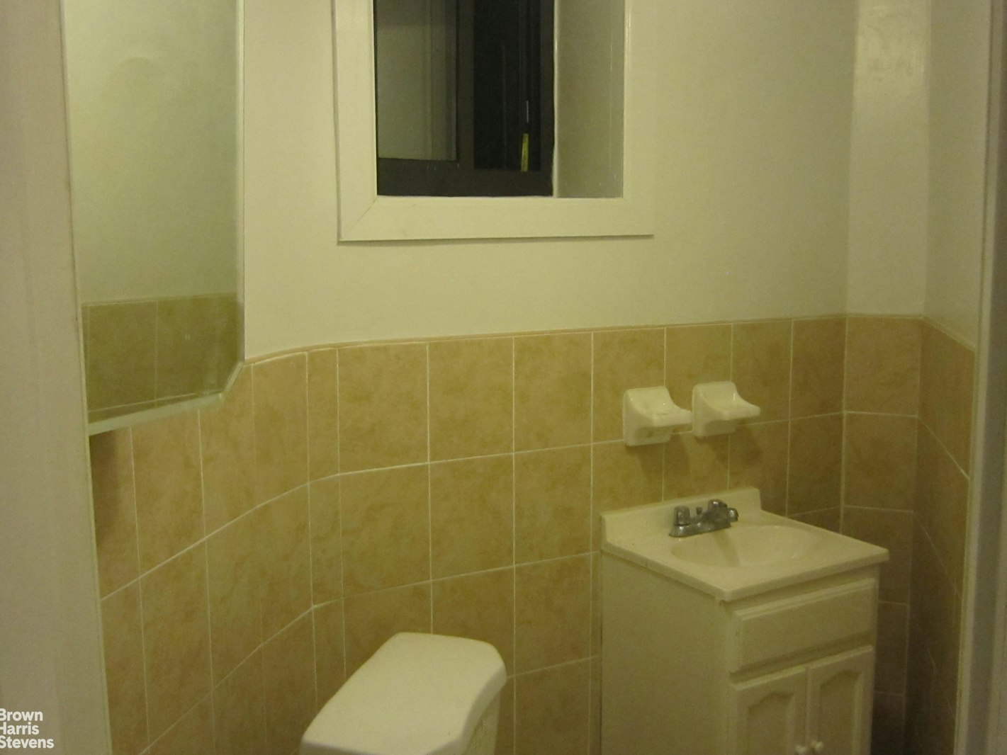 Photo 1 of Hicks Street, Brooklyn Heights, Brooklyn, NY, $2,800, Web #: 23517295