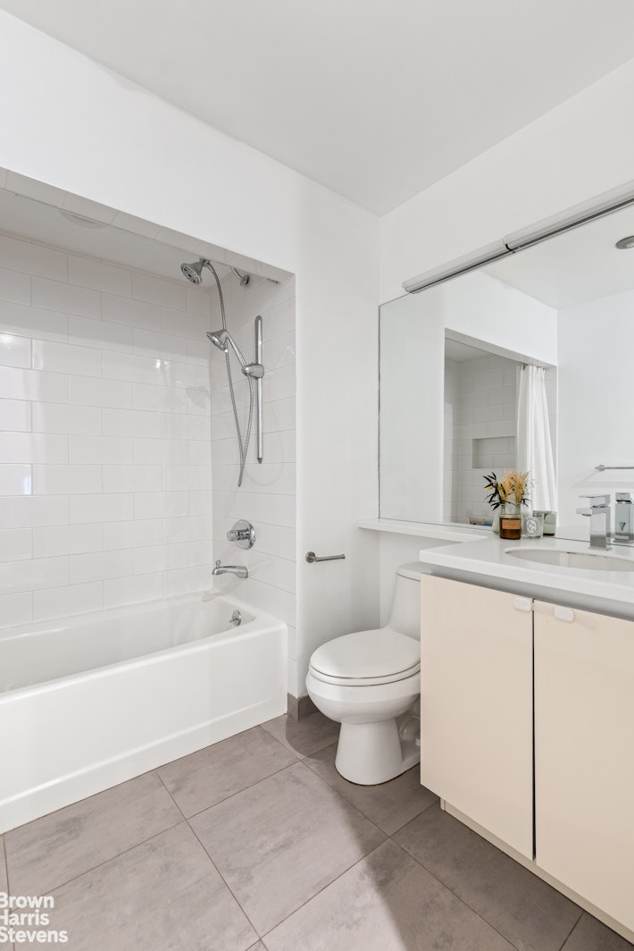 419 West 55th Street Clinton New York NY 10019