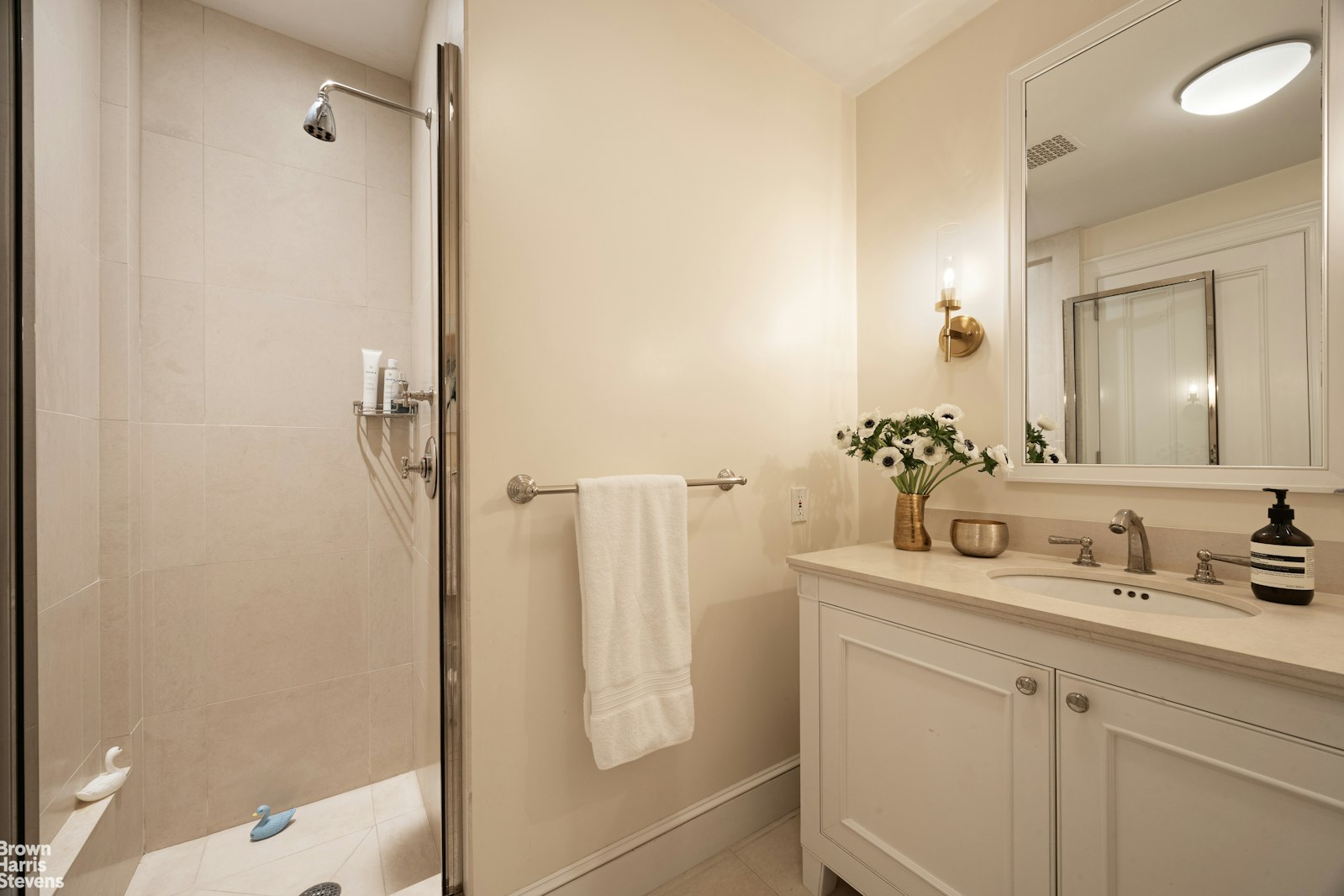208 East 62nd Street Upper East Side New York NY 10065
