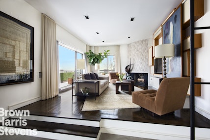 Property for Sale at 5 East 22nd Street Phn, Flatiron, NYC - Bedrooms: 3 
Bathrooms: 2.5 
Rooms: 5.5 - $5,400,000