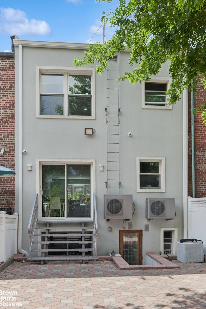 82-15 Penelope Avenue Middle Village Queens NY 11379