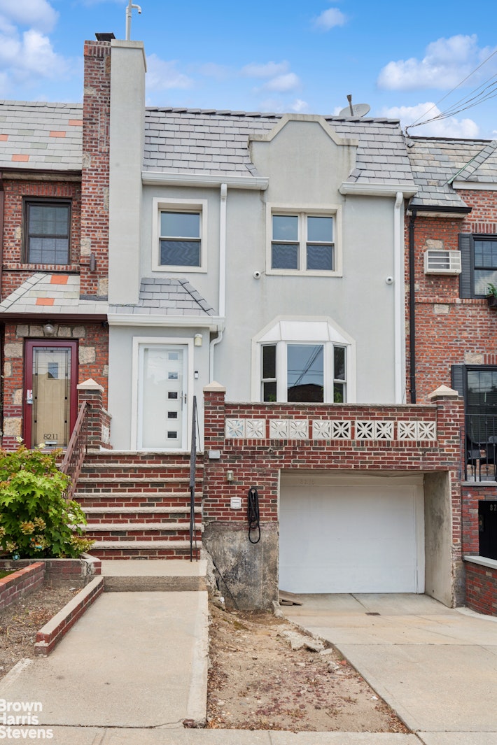82-15 Penelope Avenue Middle Village Queens NY 11379