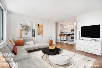 333 East 45th Street 20E, Midtown East, Midtown East, NYC - 1 Bedrooms  
1 Bathrooms  
3 Rooms - 