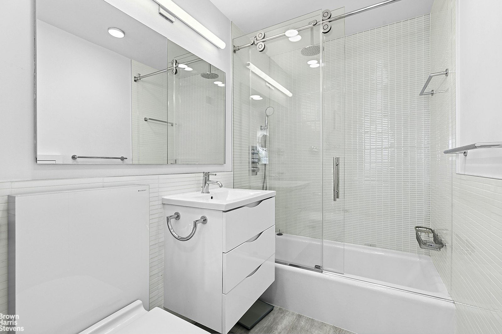 115 East 9th Street 12D Greenwich Village New York NY 10003