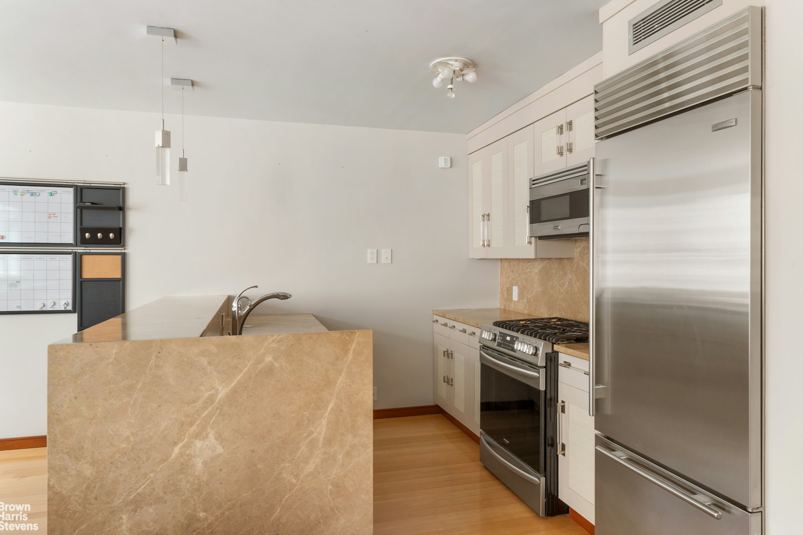 30 West 63rd Street 25AB Lincoln Square New York NY 10023