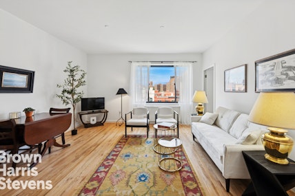 69 East 130th Street Phb, Harlem, Upper Manhattan, NYC - 2 Bedrooms  
1.5 Bathrooms  
4 Rooms - 