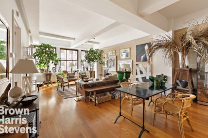 130 West 30th Street, Chelsea, Downtown, NYC - 2 Bedrooms  
2 Bathrooms  
5 Rooms - 