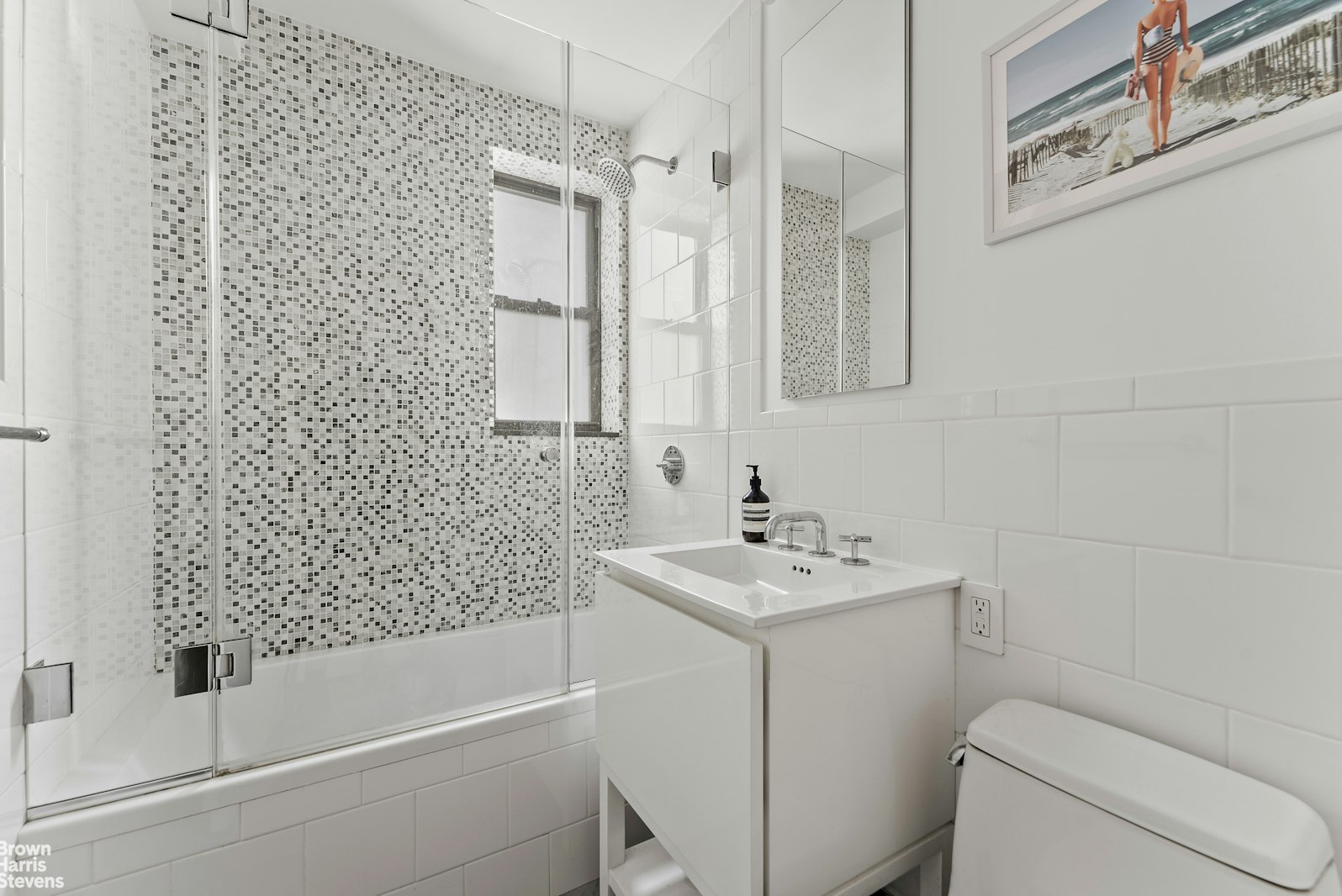 54 East 8th Street 4L Greenwich Village New York NY 10003