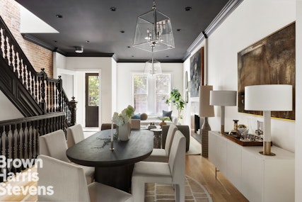 605 Decatur Street, Stuyvesant Heights, Brooklyn, New York - 4 Bedrooms  
4.5 Bathrooms  
6 Rooms - 