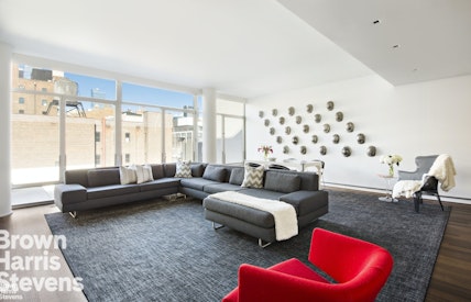 520 West 19th Street 5B, Chelsea, Downtown, NYC - 3 Bedrooms  
3 Bathrooms  
5 Rooms - 