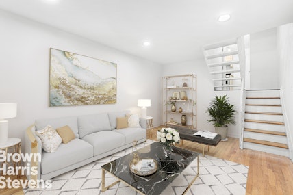 134 East 22nd Street, Gramercy Park, Downtown, NYC - 1 Bedrooms  
1 Bathrooms  
3 Rooms - 