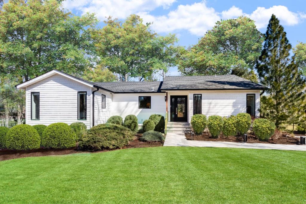 6 West Way, East Hampton, NY 11937 ID 864252, For Sale Halstead